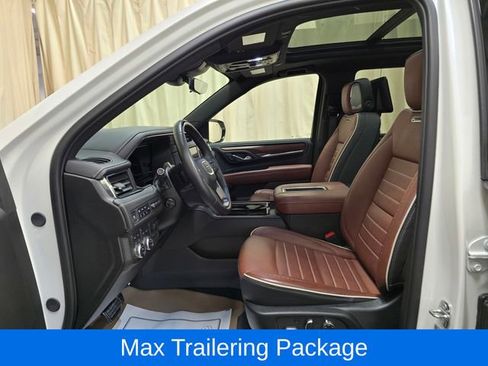 Used 2024 GMC Yukon Denali Ultimate AWD/4WD image 16