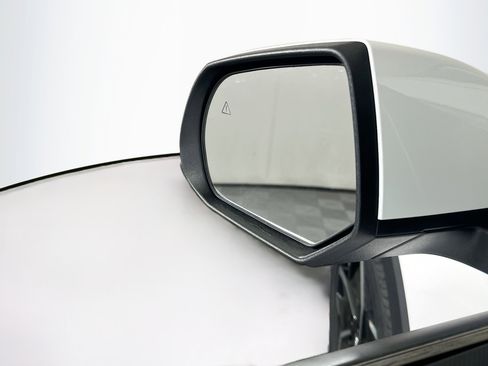 Used 2024 Hyundai Ioniq 5 SEL image 16