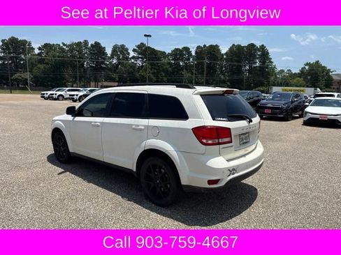 Used 2019 Dodge Journey SE w/ Premium Group FWD image 5
