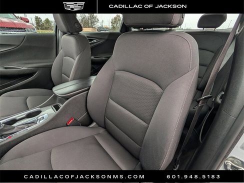 Used 2024 Chevrolet Malibu LT image 18