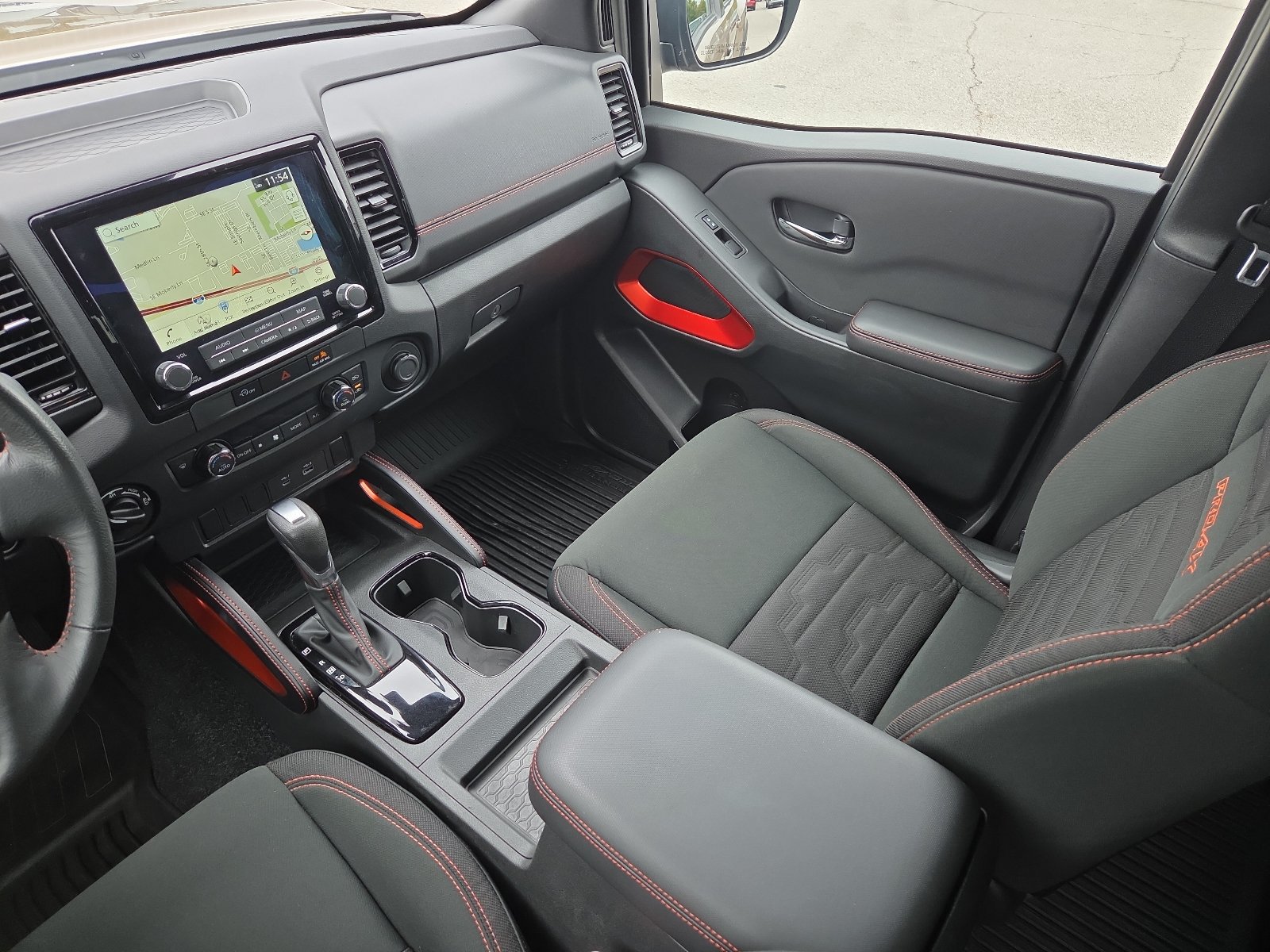 Used 2024 Nissan Frontier PRO-4X w/ Off-Road Protection Package AWD/4WD image 12