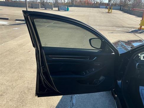 Used 2020 Honda Accord EX-L image 25