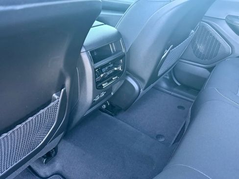 New 2026 Jeep Grand Cherokee Laredo image 25