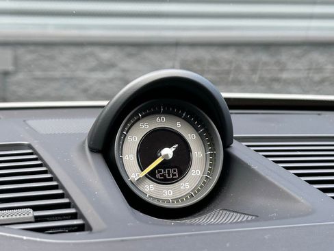 Used 2022 Porsche 911 GT3 image 30