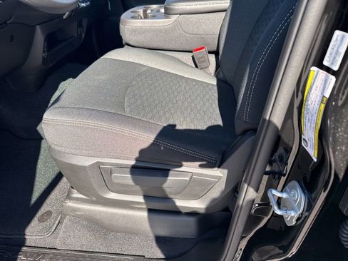 New 2026 RAM 2500 Tradesman AWD/4WD image 19