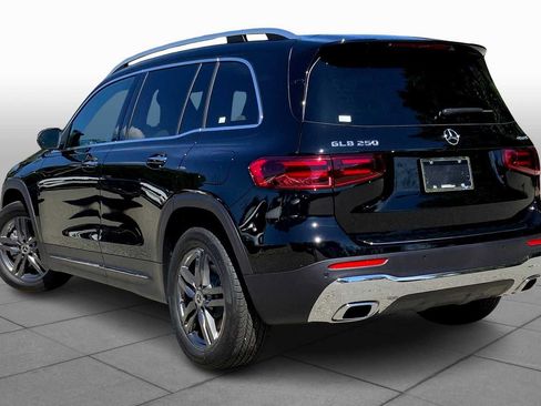 Certified 2026 Mercedes-Benz GLB 250 4MATIC image 16