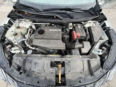 Used 2023 Nissan Rogue SV image 17