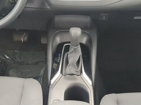 Certified 2024 Toyota Corolla LE FWD image 18