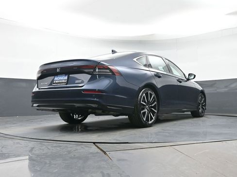 Certified 2024 Honda Accord Touring image 31