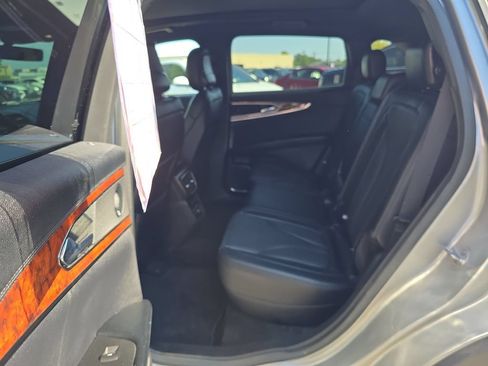 Used 2020 Lincoln Nautilus Reserve AWD/4WD image 14