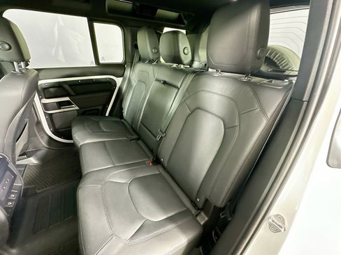 Used 2024 Land Rover Defender 110 S AWD/4WD image 32