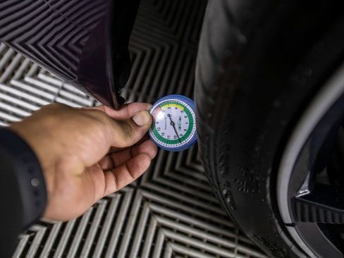 Used 2023 BMW Z4 M40i w/ Premium Package image 39