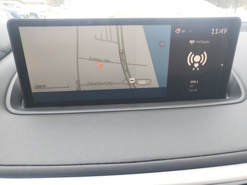 Used 2023 Acura MDX SH-AWD w/ Technology Package image 17