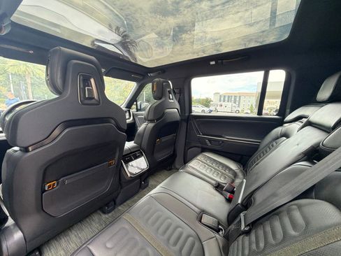 Used 2025 Rivian R1S Adventure AWD/4WD image 29