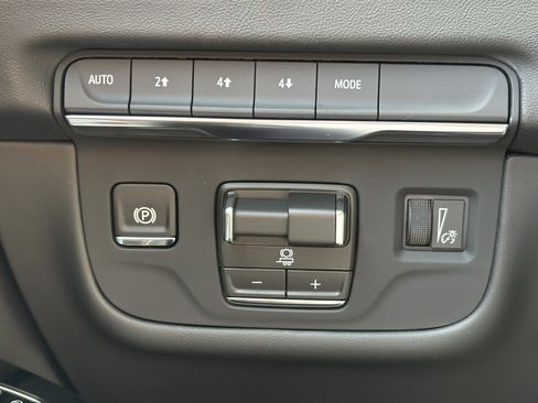 New 2026 Cadillac Escalade Luxury AWD/4WD image 33
