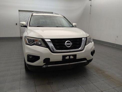 Used 2020 Nissan Pathfinder Platinum w/ Cargo Package AWD/4WD image 14
