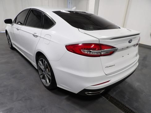Used 2019 Ford Fusion Titanium AWD/4WD image 7