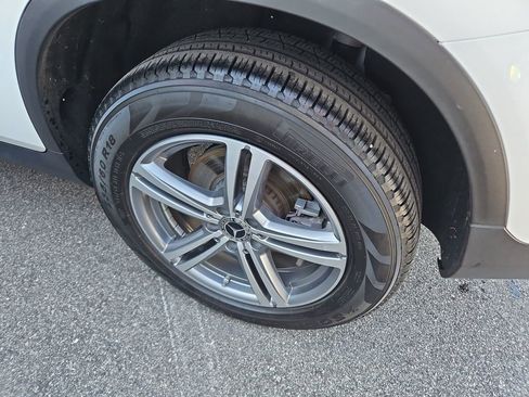 Used 2022 Mercedes-Benz GLC 300 4MATIC image 31