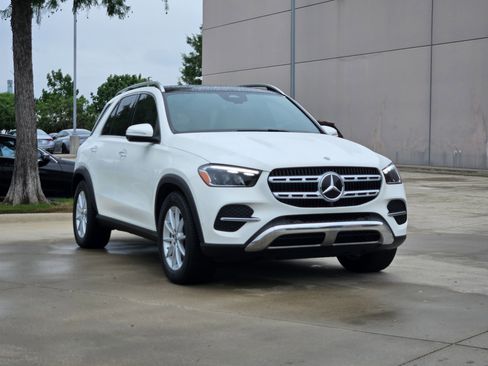 Certified 2026 Mercedes-Benz GLE 350 4MATIC image 2