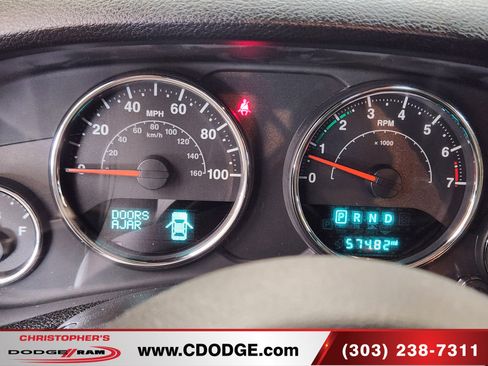 Used 2017 Jeep Wrangler Unlimited Sahara image 11