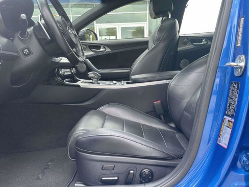 Used 2020 Kia Stinger GT2 RWD image 14