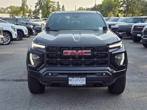 New 2025 GMC Canyon Elevation w/ Convenience Package image 8