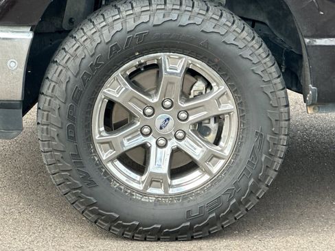 Used 2021 Ford F150 Lariat w/ Equipment Group 502A High AWD/4WD image 24