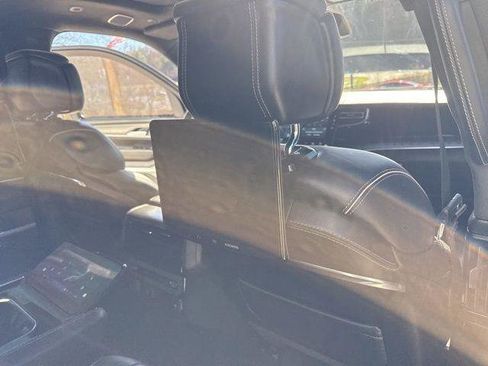 Used 2022 Jeep Grand Wagoneer Series II image 34