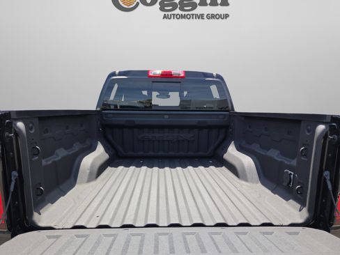 Used 2024 GMC Canyon AT4X AWD/4WD image 13