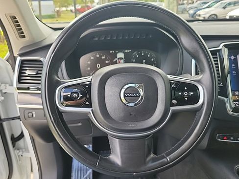 Used 2018 Volvo XC90 T5 Momentum w/ Momentum Plus Package image 17