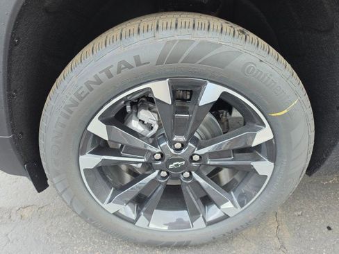 New 2026 Chevrolet Equinox RS image 9