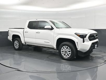 Used 2025 Toyota Tacoma SR5