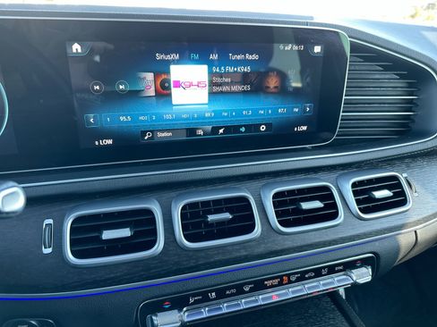 Used 2023 Mercedes-Benz GLS 450 4MATIC image 12