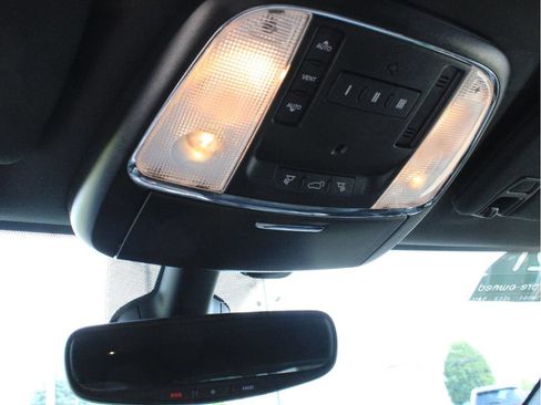 Certified 2021 Jeep Grand Cherokee Limited AWD/4WD image 19