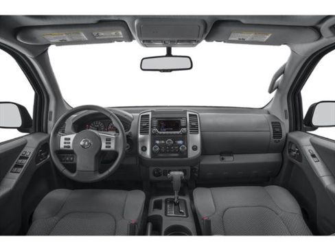 Used 2018 Nissan Frontier SV RWD image 5