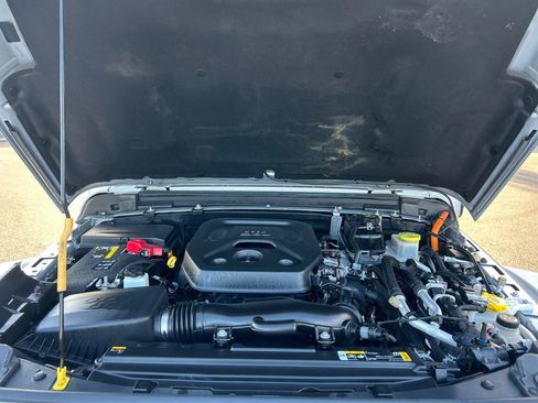 Used 2023 Jeep Wrangler Unlimited Rubicon 4xe w/ Cold Weather Group image 29