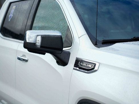 Used 2019 GMC Sierra 1500 SLT w/ SLT Premium Package image 9