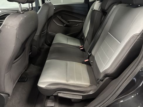 Used 2015 Ford Escape SE w/ Equipment Group 201A FWD image 13