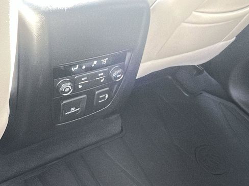 Certified 2023 Buick Enclave Avenir w/ Avenir Technology Package image 34