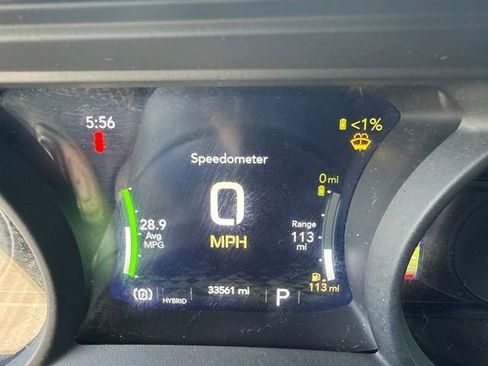Used 2024 Jeep Wrangler Unlimited AWD/4WD image 12