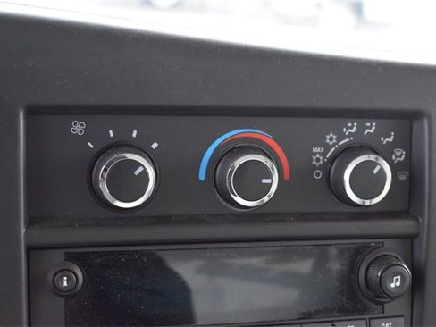 New 2025 Chevrolet Express 3500 w/ Power Convenience Package image 25