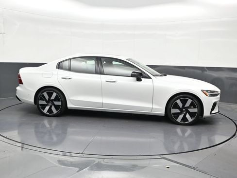 Certified 2024 Volvo S60 T8 Plus AWD/4WD image 7