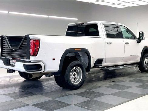 Used 2020 GMC Sierra 3500 Denali w/ Denali Ultimate Package image 12