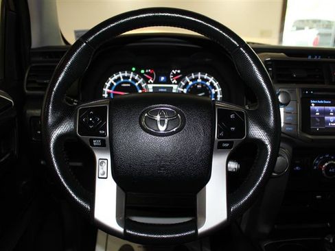 Used 2014 Toyota 4Runner SR5 Premium AWD/4WD image 15