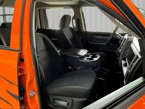 Used 2019 RAM 1500 Express w/ Ignition Orange Sport Package AWD/4WD image 28