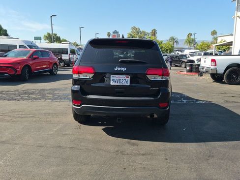 Used 2021 Jeep Grand Cherokee Laredo RWD image 7