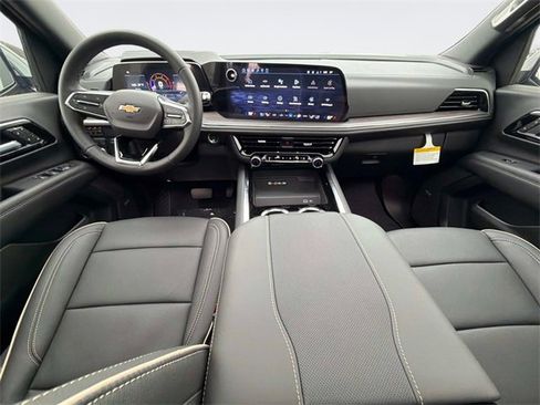 New 2026 Chevrolet Tahoe Premier image 17