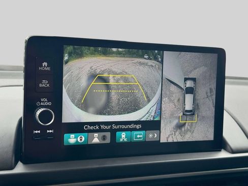 Used 2023 Honda Pilot Elite image 13