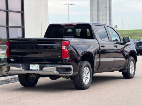 Used 2024 Chevrolet Silverado 1500 LT w/ Convenience Package II AWD/4WD image 5