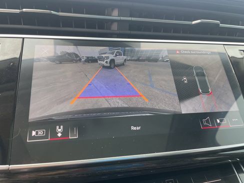 Used 2022 Audi Q7 3.0T Premium Plus image 25